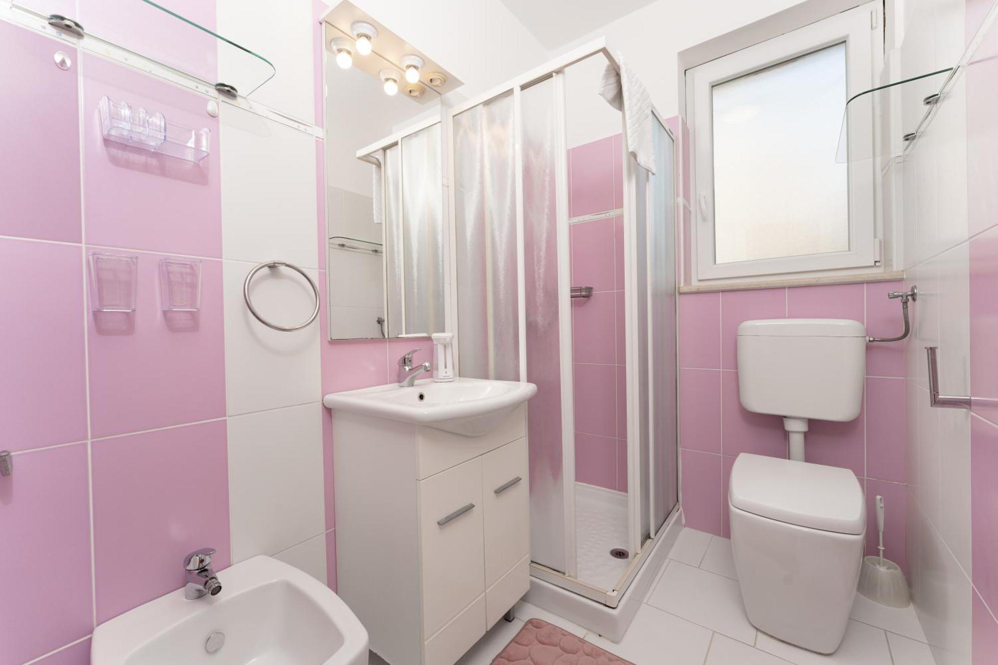 Apartments Oriana ラバック エクステリア 写真